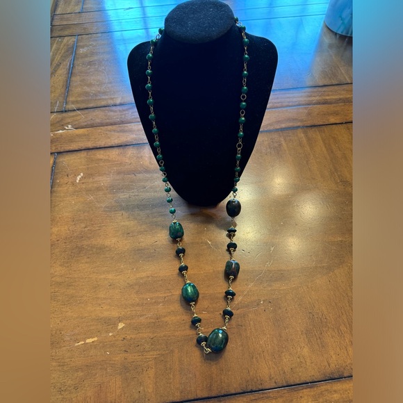 Jewelry Bundle - Green Color 9 Necklaces - Picture 12 of 12